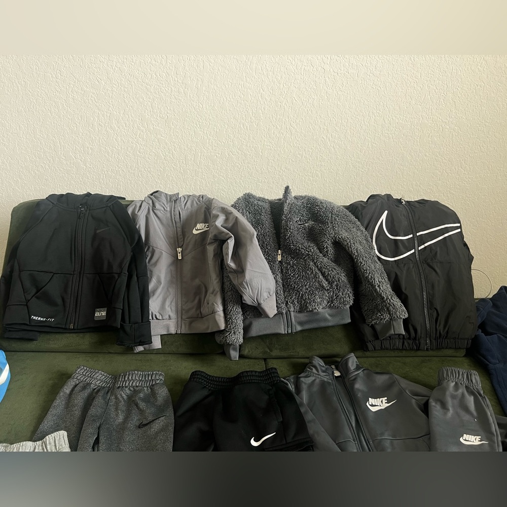 Toddler Nike clothes